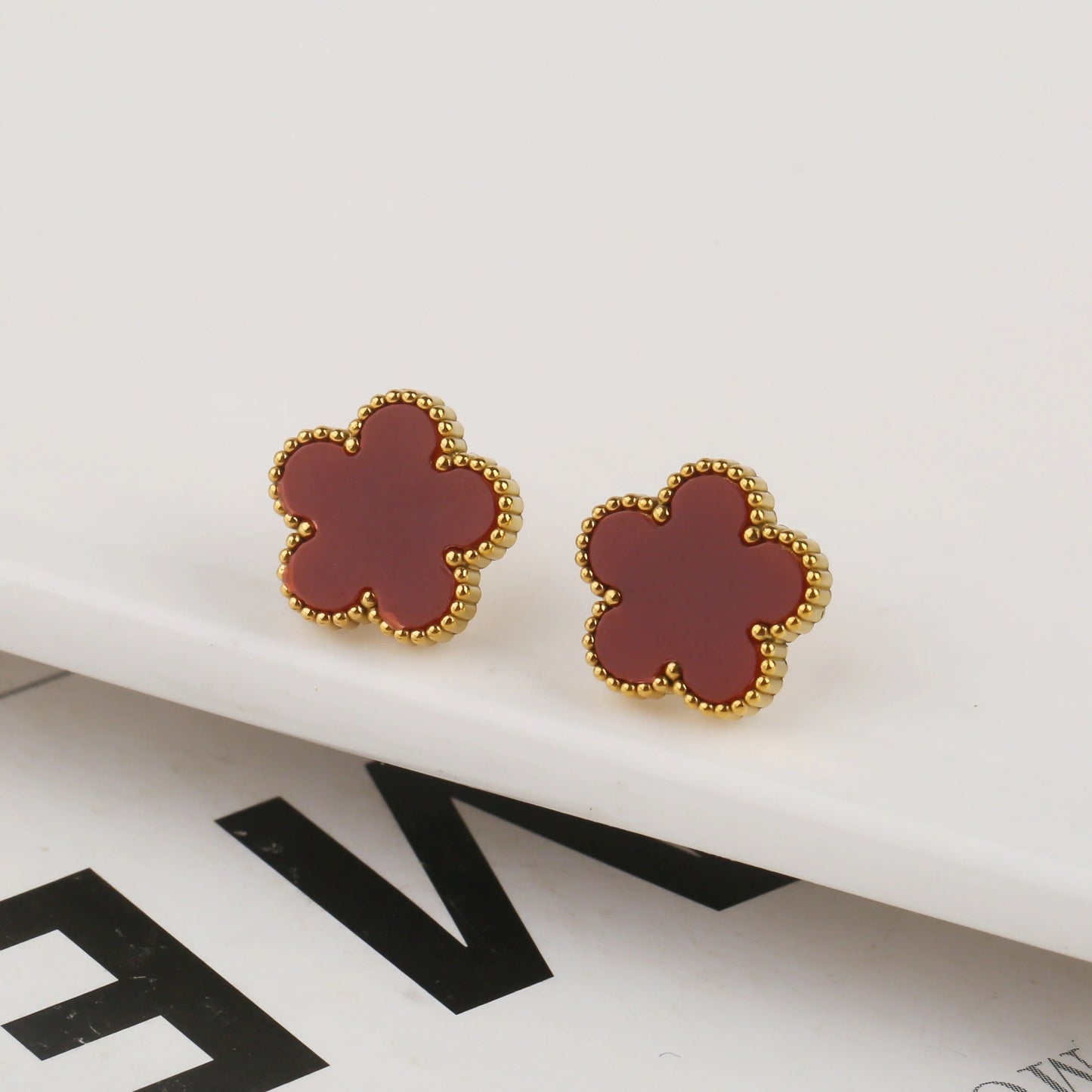 Four-Leaf Clover | Stud Earrings Red