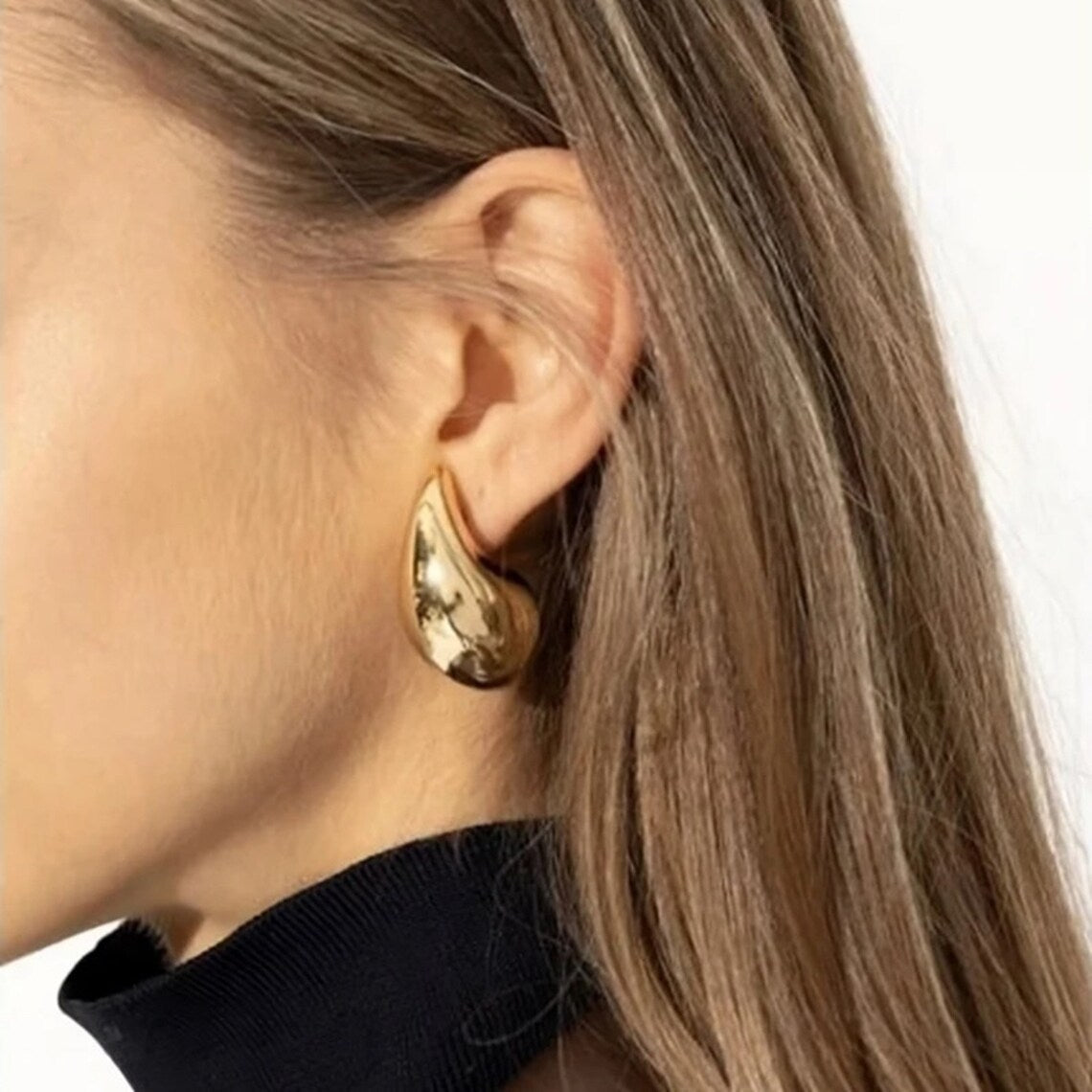 Gold Teardrop Earrings