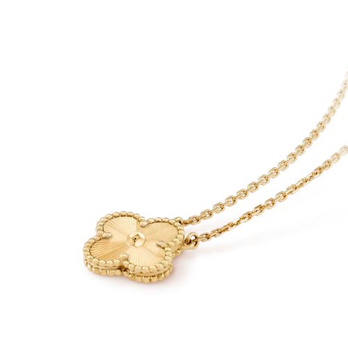 Golden Guilloché | Clover Necklace