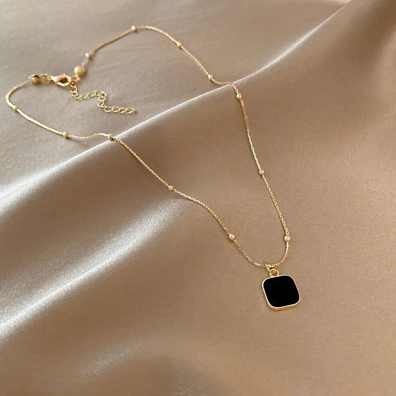 Golden Black | Pendant Necklace